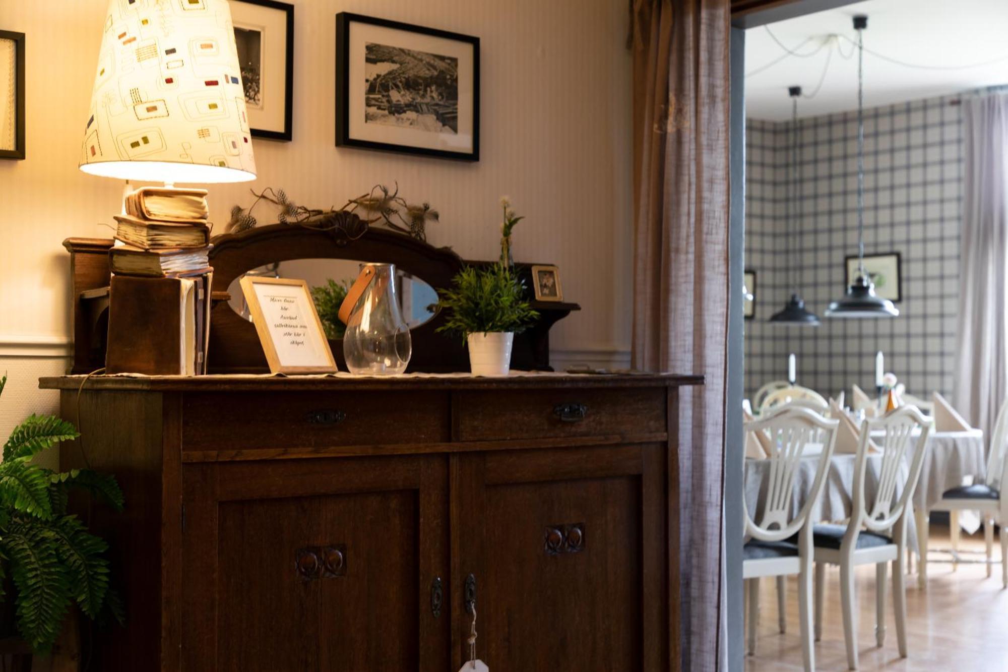 Hotell Aina Kvissleby エクステリア 写真