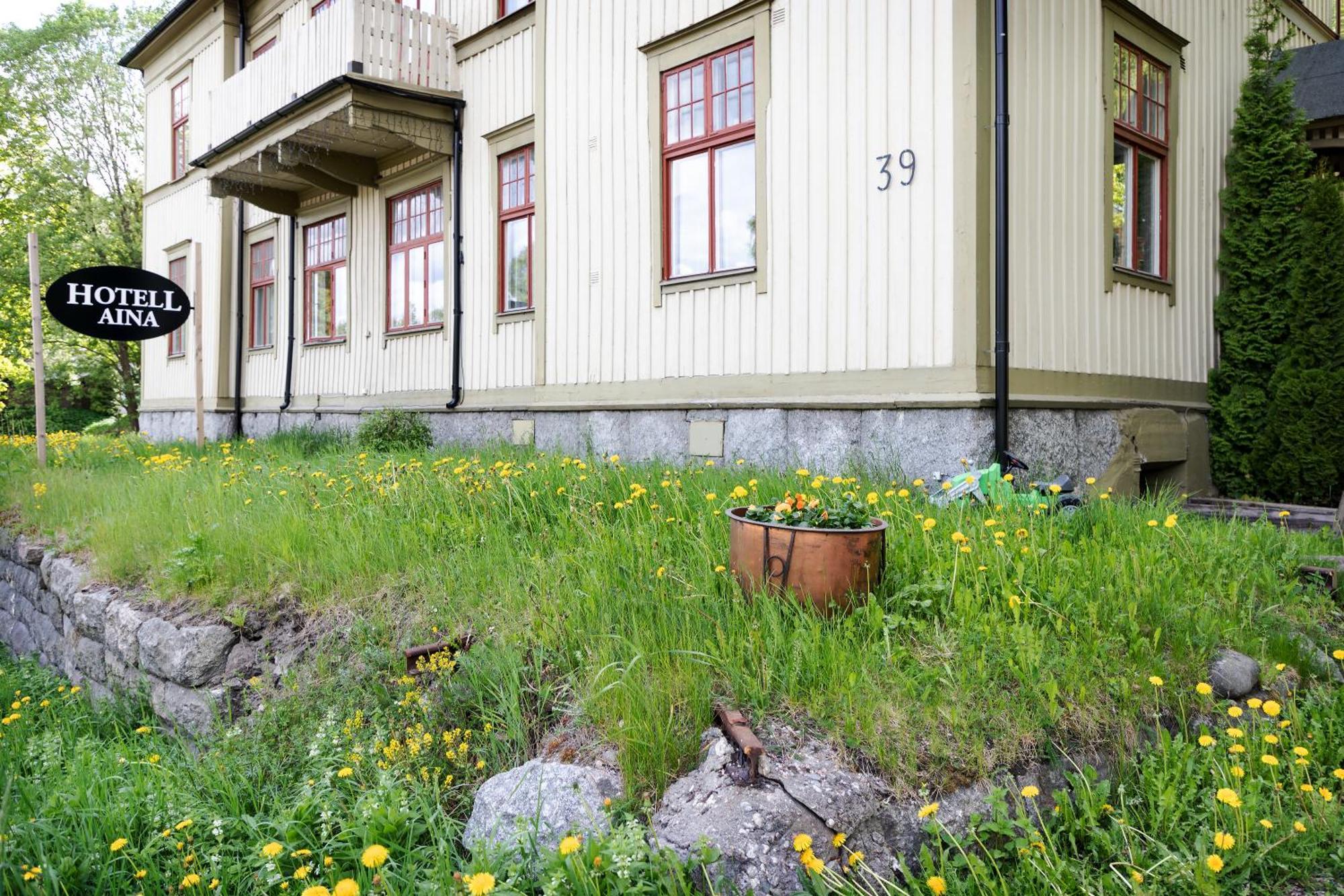 Hotell Aina Kvissleby エクステリア 写真